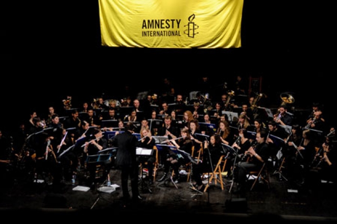 Bandalibera per Amnesty