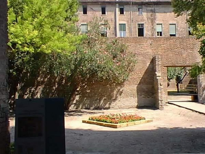 Favole sotto gli alberi Giardino delle Duchesse Ferrara