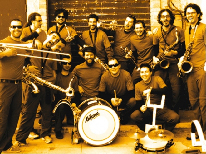 Il Jazz al Centro Piacenza: foto Magicaboola Brass Band