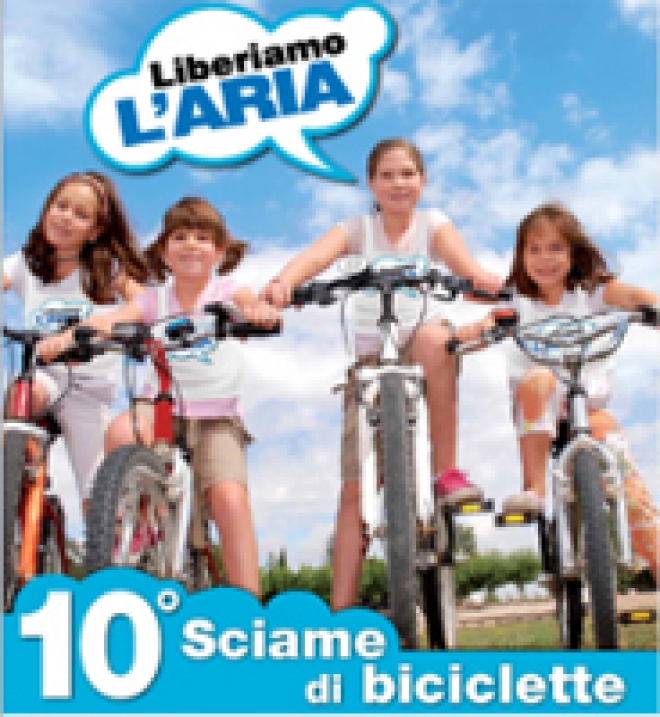 Sciame di biciclette