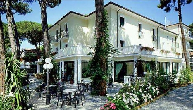 boccaccio hotel milano marittima