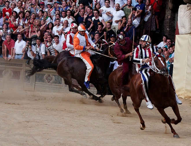 Cavalieri faentini trionfano nella Giostra di Sulmona