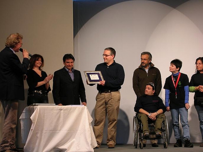 Giovani disabili a scuola di ballo