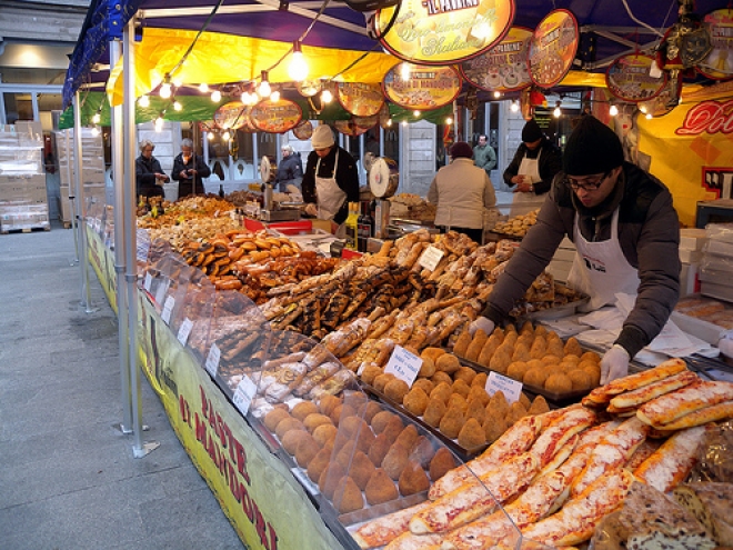 Mercatino delle tipicità romagnole a Cesenatico