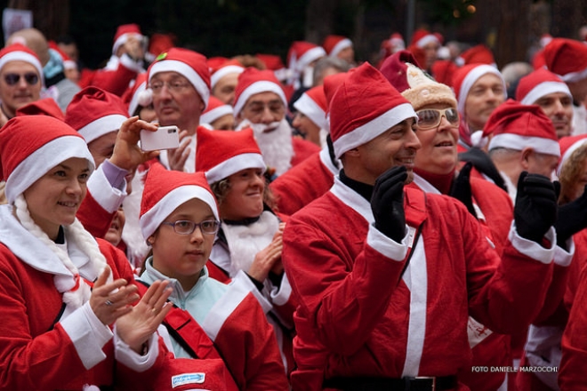 Sesta edizione Camminata dei Babbi Natale